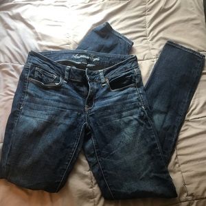 2/$16 American Eagle Skinny Jeans